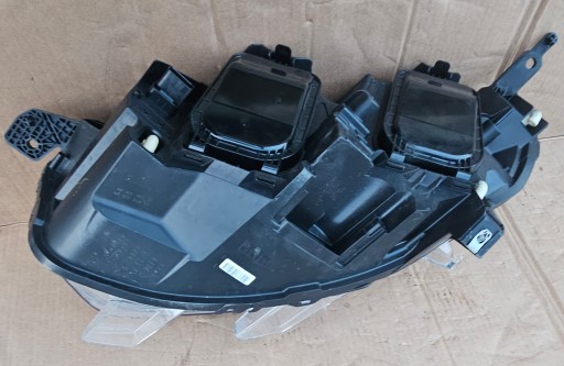 CITROEN JUMPY III VIVARO 16-22 LAMPA FAR DESNA STRANA + LIJEVA