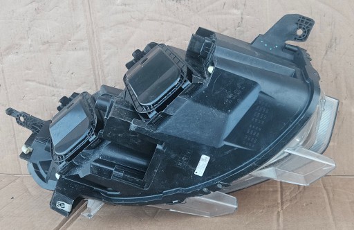 CITROEN JUMPY III VIVARO 16-22 LAMPA FAR DESNA STRANA + LIJEVA