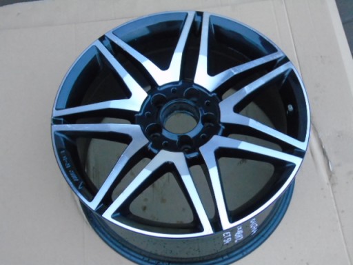 MERCEDES C-KLASA AMG ALU FELGA A2044010704 18CALI