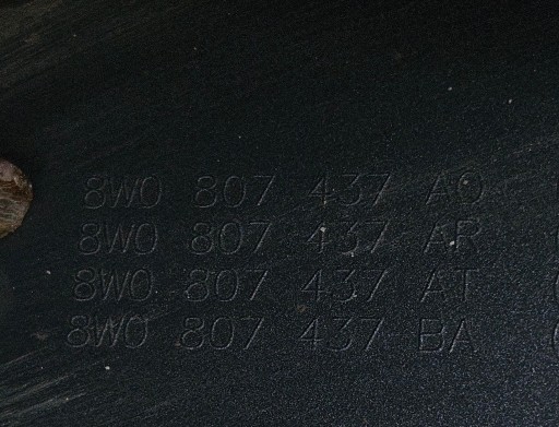 AUDI A4 B9 S-LINE REDIZAJN 19-24 BRANIK PREDNJA STRANA 8W0807437AQ
