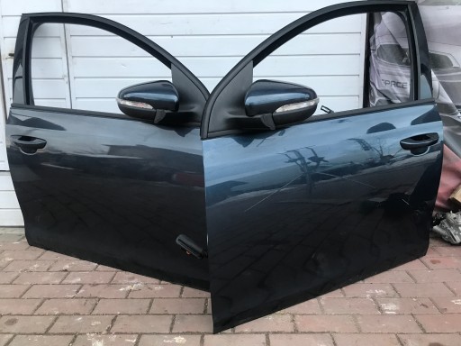 VW GOLF VI 6 HATCHBACK (OBIČNI) VRATA PREDNJA STRANA DESNA