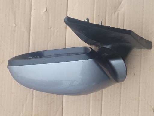 HYUNDAI IX35 RETROVIZOR DESNA 8 PIN EU