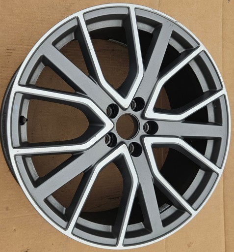 AUDI SPORT A6 S6 ALU FELGA E8.5JX20H2 ET43 4K0601025AB
