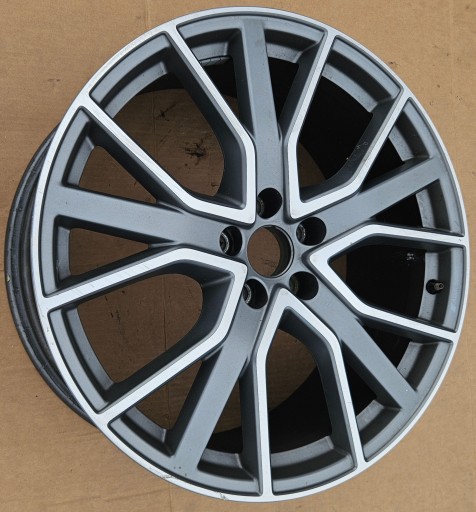 AUDI SPORT A6 S6 ALU FELGA E8.5JX20H2 ET43 4K0601025AB