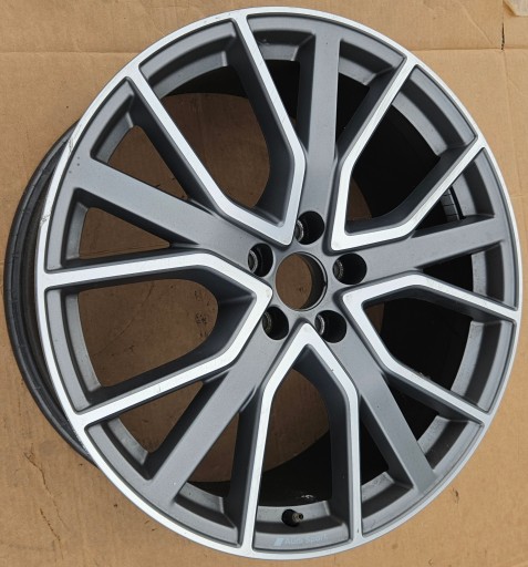 AUDI SPORT A6 S6 ALU FELGA E8.5JX20H2 ET43 4K0601025AB
