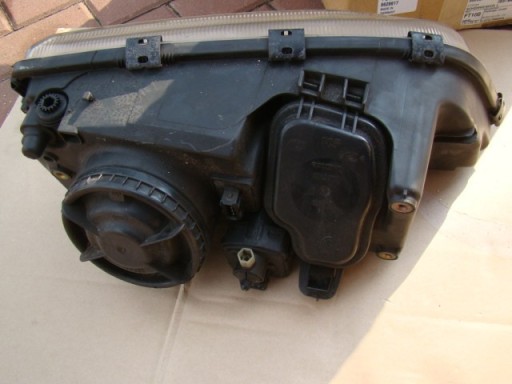 VOLVO V70 S70 96-00 LAMPA FAR LIJEVA STRANA ORIGINAL