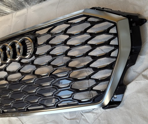 AUDI Q3 S-LINE 18-22 MASKA 83A653651B