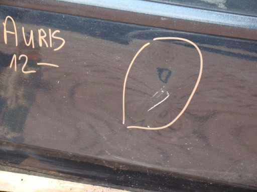 TOYOTA AURIS II 12-16 VRATA DESNA  PREDNJA STRANA