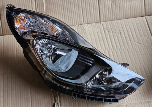 HYUNDAI IX20 10-15 LAMPA FAR DESNA STRANA LIJEVA NOVO
