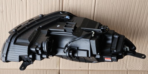 HYUNDAI IX20 10-15 LAMPA FAR DESNA STRANA LIJEVA NOVO