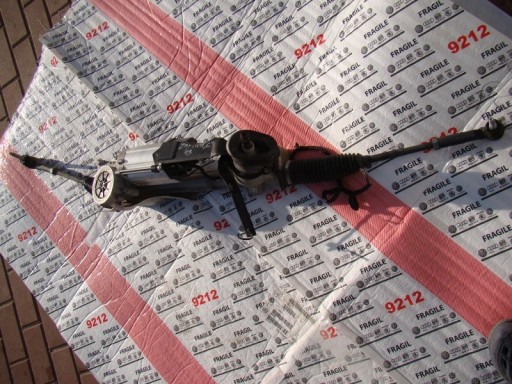 OPEL ZAFIRA C LETVA LAJSNA PUMPA ELEKTRIČNA