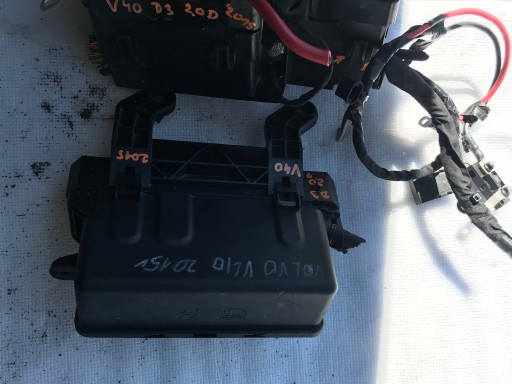 VOLVO V40 KUČIŠTE OSIGURAČA 2.0 D3