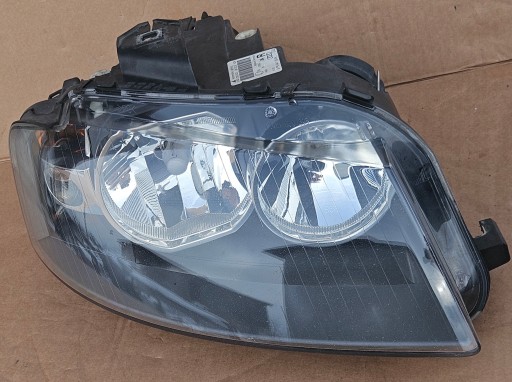 AUDI A3 8P0 03-08 LAMPA FAR LIJEVA STRANA + DESNA
