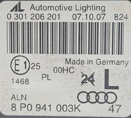 AUDI A3 8P0 03-08 LAMPA FAR LIJEVA STRANA + DESNA