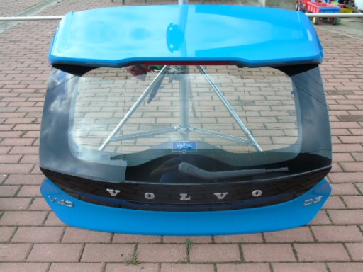 VOLVO V40 LAMPE FAROVI  BRANIK GEPEK ZADNJI 2015R.