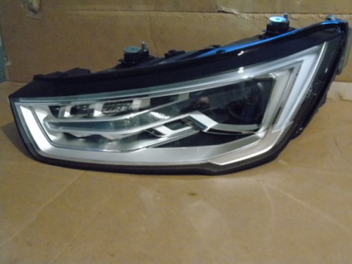 AUDI A1 8X0 REDIZAJN 14-18 LAMPA FAR BI-XENON Z LED LIJEVA STRANA 8X0941005