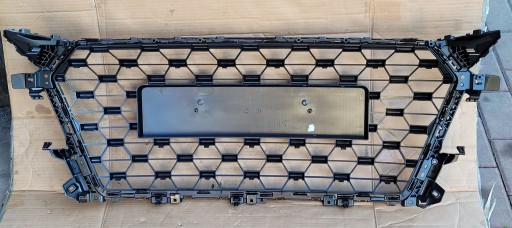 AUDI TT TTS REDIZAJN 18-23 MASKA 8S0853651H