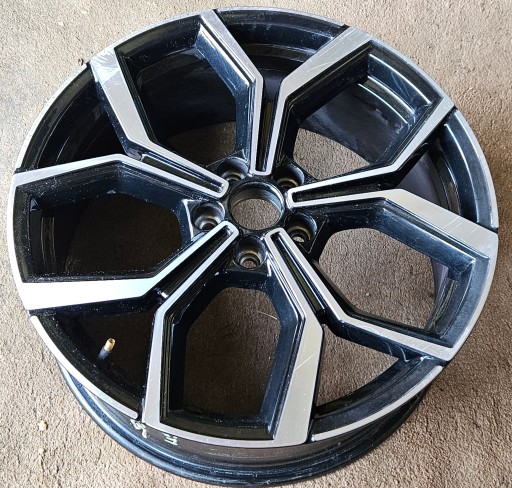 VW POLO VI GTI ALU FELGA 7.5JX18 ET51 2G0601025AQ