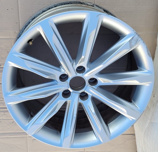 AUDI A6 C7 A7 ALU FELGA 4G0601025B 8.5JX19H2 ET32