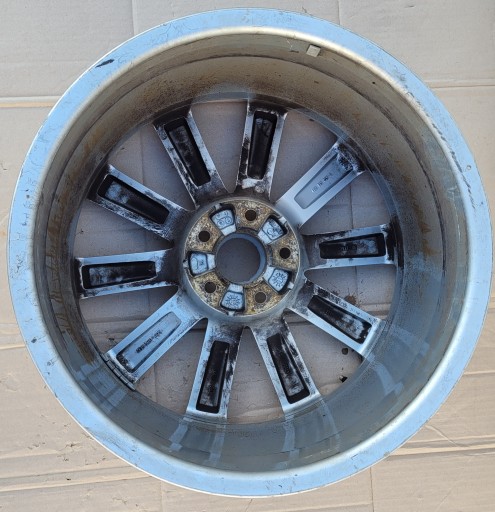 AUDI A6 C7 A7 ALU FELGA 4G0601025B 8.5JX19H2 ET32