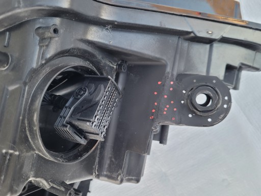 AUDI A6 C8 18-22 LAMPA FAR DESNA STRANA LED 4K0941034