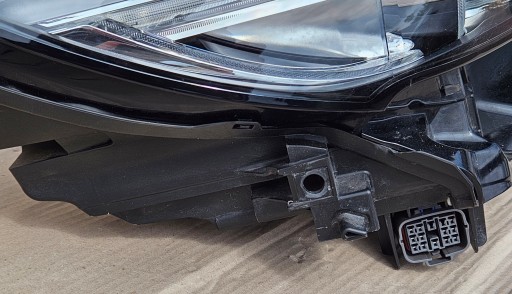 MAZDA 6 18-22 LAMPA FAR DESNA STRANA FULL LED GRF5-51030