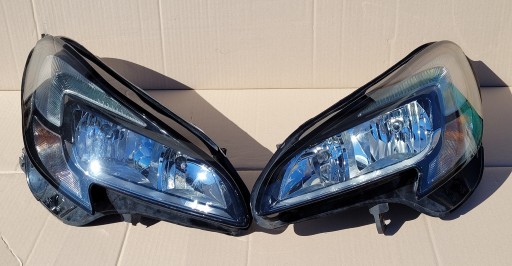 OPEL CORSA E 14-19 LAMPA FAR Z LED DESNA STRANA + LIJEVA