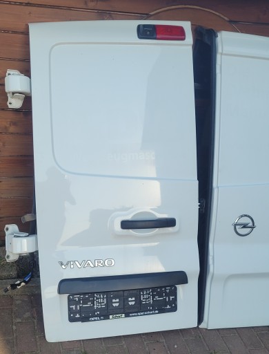 OPEL VIVARO B 14-19 ZADNJI VRATA LAMPE FAROVI  BRANIK SENZOR