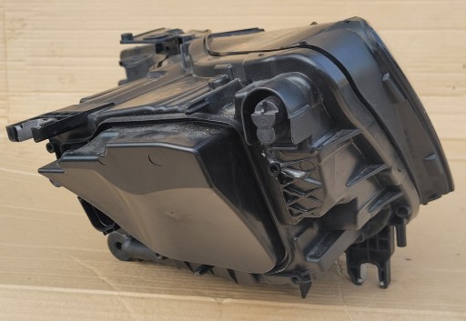 AUDI A6 C8 LAMPA FAR LED DESNA STRANA 4K0941034