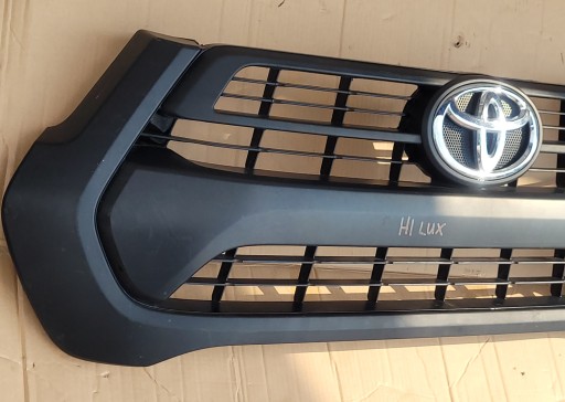 TOYOTA HILUX HI-LUX 20-22 MASKA