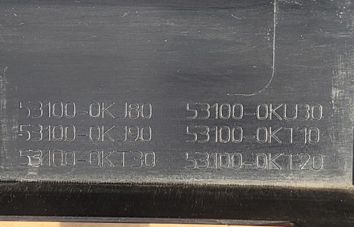 TOYOTA HILUX HI-LUX 20-22 MASKA