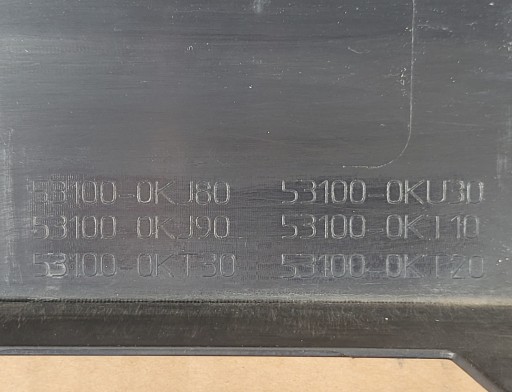 TOYOTA HILUX HI-LUX 20-22 MASKA