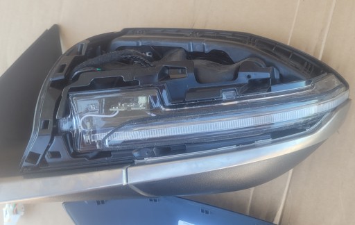 HYUNDAI TUCSON IV 4 20-24 RETROVIZOR LIJEVA 10 PIN + ASISTENT