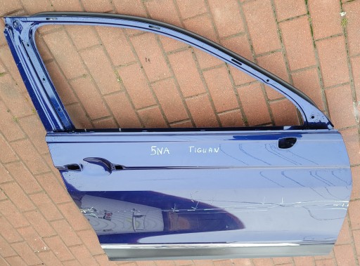 VW TIGUAN II 5NA VRATA PREDNJA STRANA DESNA POKLOPAC VW TIGUAN II 5NA VRATA PREDNJA STRANA DESNA POKLOPAC