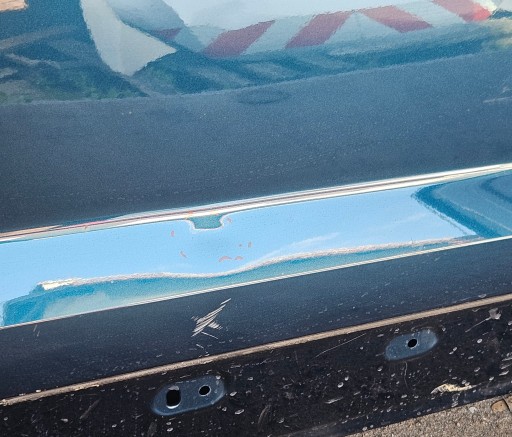 SKODA KAROQ 17-24 VRATA DESNA PREDNJA STRANA SKODA KAROQ 17-24 VRATA DESNA PREDNJA STRANA