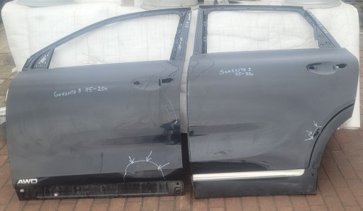 KIA SORENTO III 3 15-20 VRATA ZADNJI LIJEVA