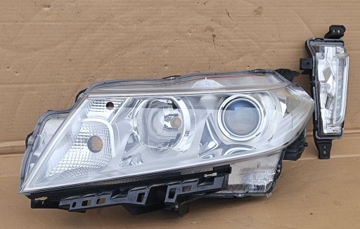 SUZUKI VITARA III 15-18 LAMPA FAR OBIČNA LIJEVA STRANA 100-18097
