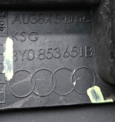 AUDI A3 S-LINE 20-24 BRANIK PREDNJA STRANA 8Y0807437F