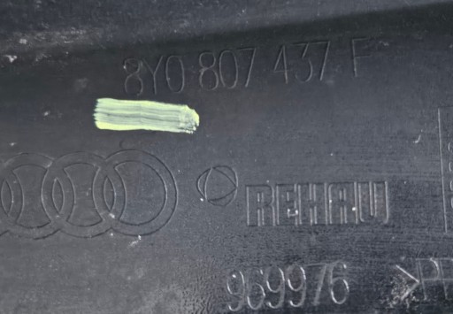 AUDI A3 S-LINE 20-24 BRANIK PREDNJA STRANA 8Y0807437F