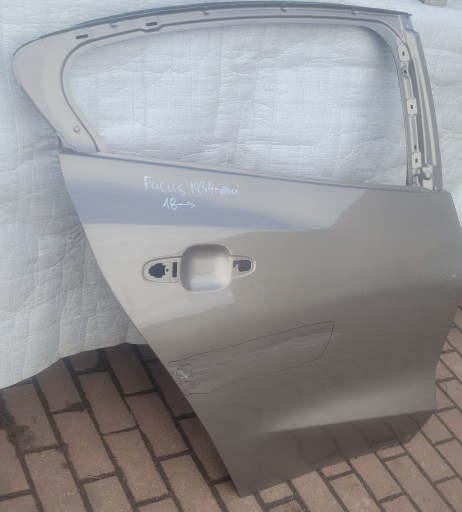 FORD FOCUS HATCHBACK (OBIČNI) MK4 18-22 VRATA DESNA  ZADNJI