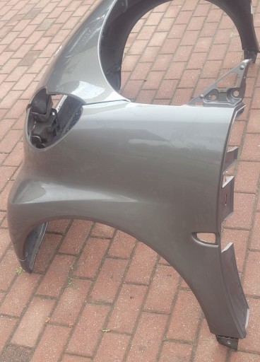 SMART FORTWO II 07-13 PREDNJA STRANA HAUBA BLATOBRAN BRANIK