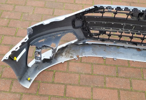 AUDI A4 B9 REDIZAJN 19-23 BRANIK PREDNJA STRANA 8W0807437AH