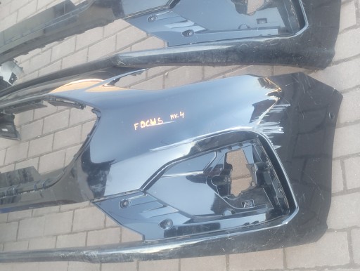 FORD FOCUS ST-LINE MK4 18-22 BRANIK PREDNJA STRANA