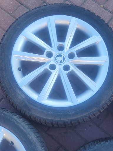 SKODA OCTAVIA 3 FELGE ALU FELGA 225/45R17 4SZT.
