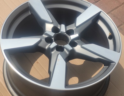 AUDI A1 S-LINE ALU FELGA 82A601025P 7,5JX17 ET46