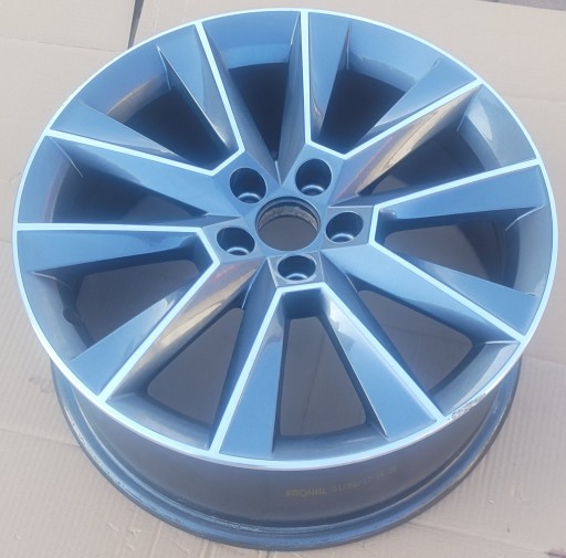 SKODA RAPID ALU FELGA 7JX17H2 ET46 5JJ601025 5X100