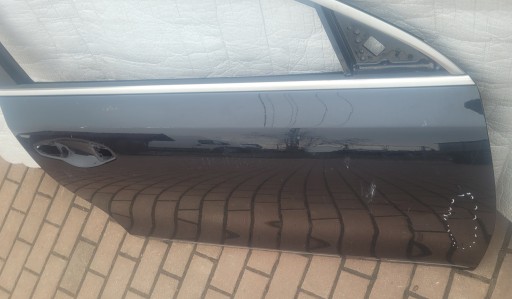 KIA X-CEED XCEED VRATA DESNA  PREDNJA STRANA