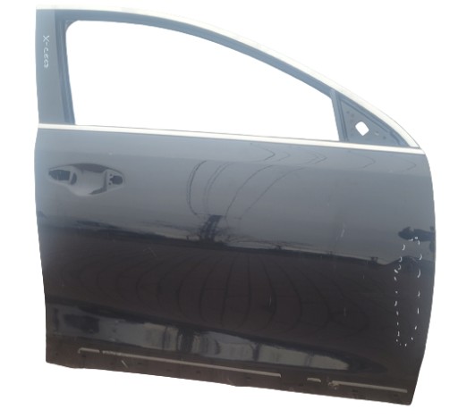 KIA X-CEED XCEED VRATA DESNA  PREDNJA STRANA