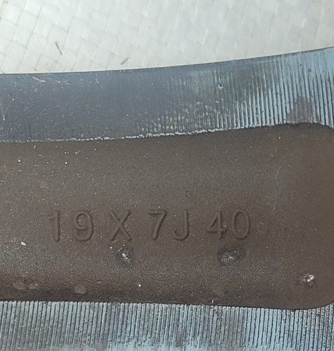 RENAULT KOLEOS 2 FELGE FELGA 403002877R 19CALI