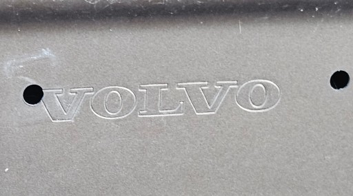 HAUBA POKLOPAC MOTORA VOLVO V70 XC70 S80 07-15